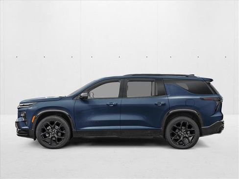 New 2026 Chevrolet Traverse RS image 3