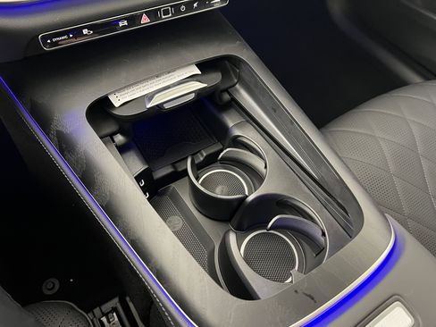 New 2026 Mercedes-Benz E 350 4MATIC Sedan image 32