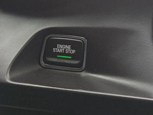 Used 2016 Chevrolet Camaro SS RWD image 21