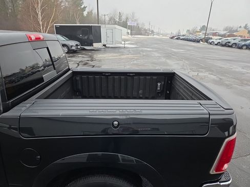 Used 2017 RAM 1500 Limited image 33