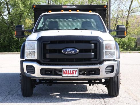 Used 2016 Ford F550 2WD Regular Cab Super Duty image 3
