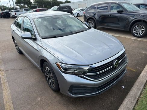 Used 2024 Volkswagen Jetta S FWD image 6