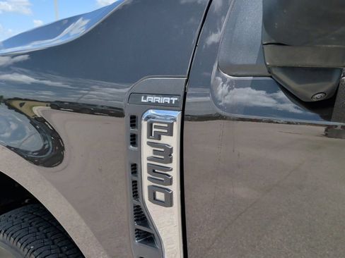 Used 2024 Ford F350 Lariat w/ Lariat Ultimate Package AWD/4WD image 53