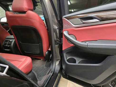 Used 2024 BMW X3 xDrive30i w/ Premium Package image 30