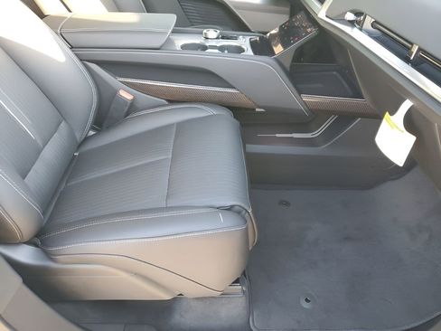New 2026 Cadillac Vistiq Sport w/ LPO, Floor Liner Package image 16