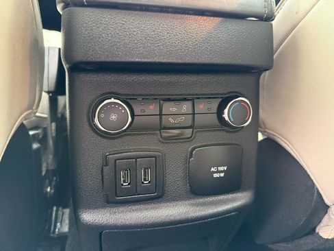 Used 2016 Ford Explorer Platinum AWD/4WD image 15