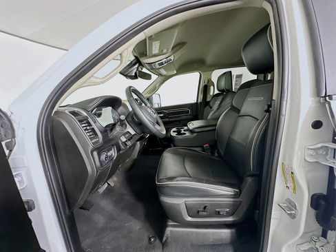 Used 2024 RAM 2500 Laramie w/ Safety Group image 13