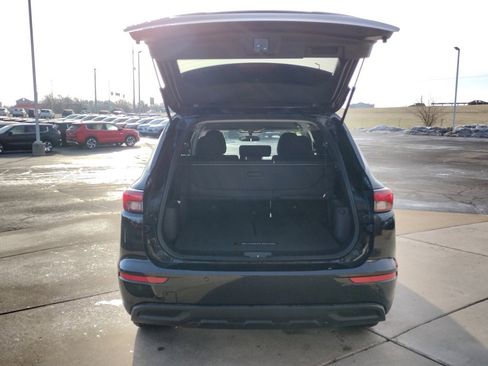 Used 2022 Mitsubishi Outlander ES image 14