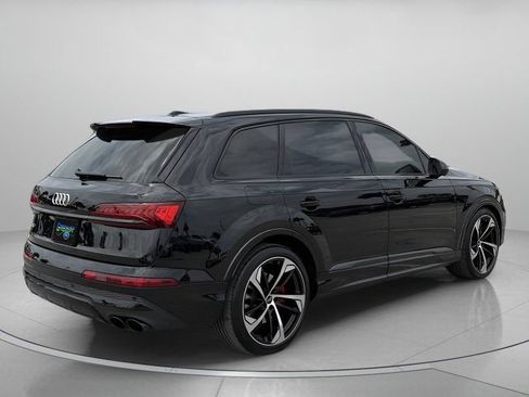 Used 2024 Audi SQ7 Premium Plus AWD/4WD image 4