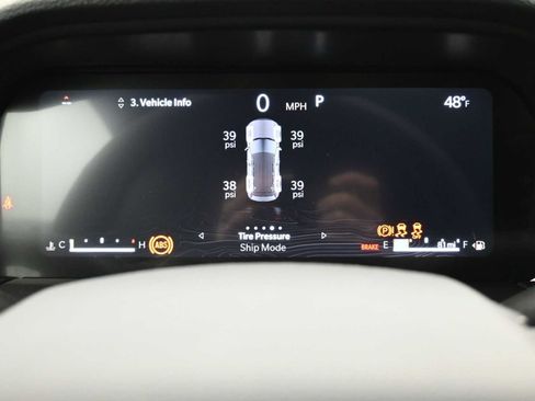 New 2025 Jeep Grand Cherokee Laredo X w/ Luxury Tech Group I image 7