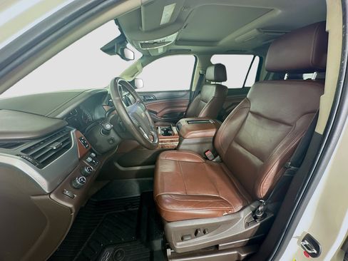 Used 2015 Chevrolet Tahoe LTZ AWD/4WD image 13