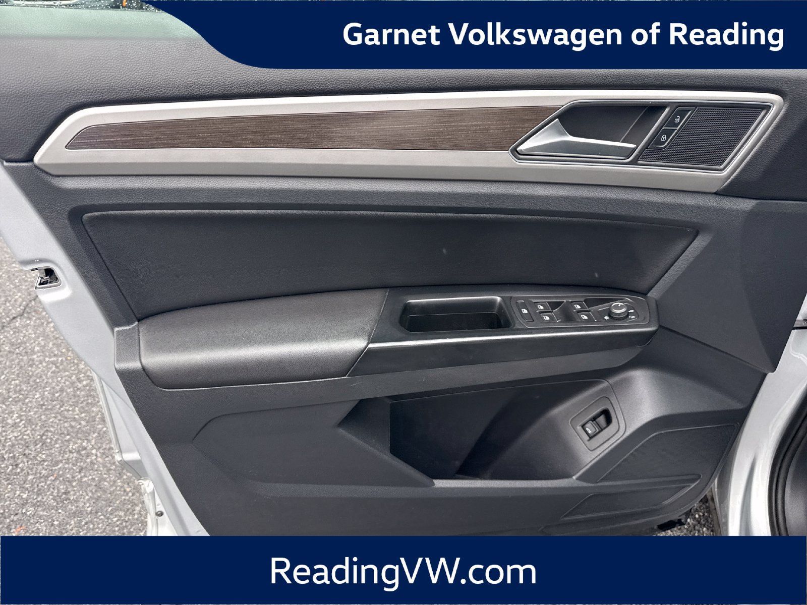 Used 2019 Volkswagen Atlas SE w/ Panoramic Sunroof Package AWD/4WD image 13
