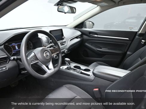 Used 2022 Nissan Altima 2.5 SV image 6
