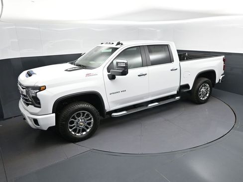 New 2026 Chevrolet Silverado 2500 LT w/ Z71 Chrome Sport Edition AWD/4WD image 35