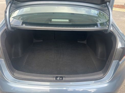 Used 2025 Toyota Corolla LE FWD image 19