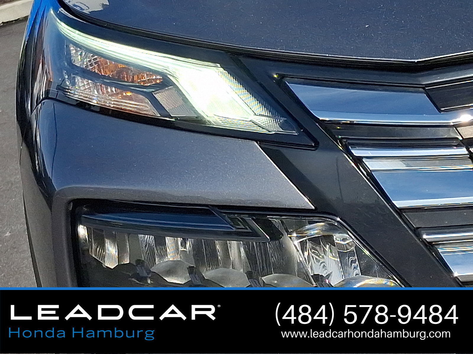 Used 2024 Nissan Rogue S AWD/4WD image 10