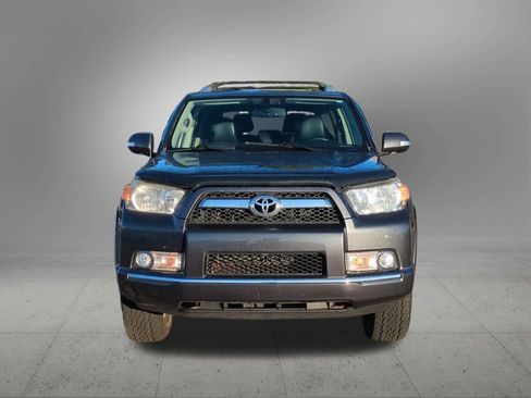 Used 2011 Toyota 4Runner SR5 image 9