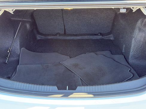 Used 2023 Chevrolet Malibu LT image 7