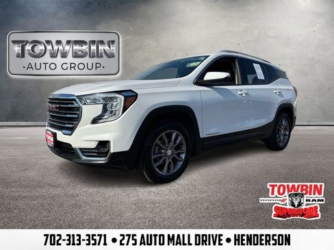 Used 2023 GMC Terrain SLT image 1