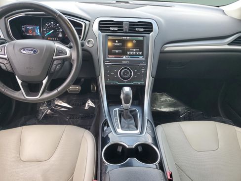 Used 2015 Ford Fusion Energi Titanium w/ Driver Assist Package image 15