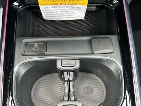 New 2026 Mercedes-Benz GLB 250 4MATIC image 35