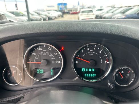 Used 2018 Jeep Wrangler Sport image 23