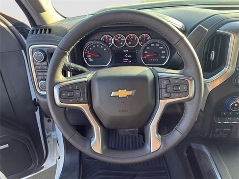 Certified 2022 Chevrolet Silverado 1500 LTZ w/ LTZ Convenience Package II image 11