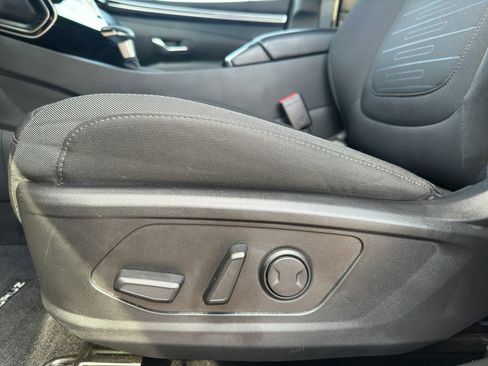 Used 2024 Hyundai Santa Cruz SEL image 11