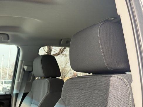 Used 2016 Chevrolet Silverado 2500 LT image 11