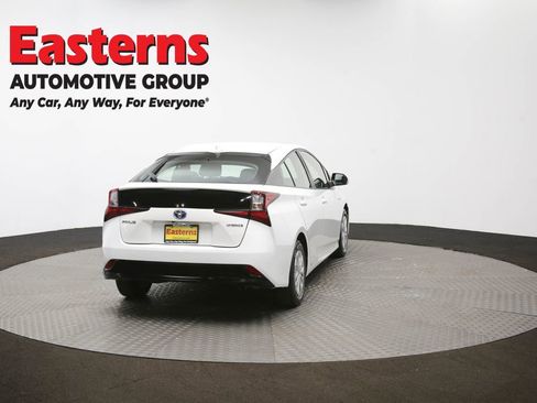 Used 2022 Toyota Prius LE image 38