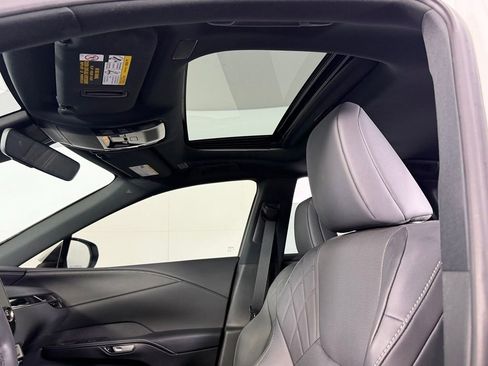 Used 2025 Lexus RX 350 FWD w/ Technology Package image 22