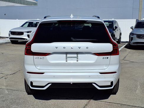 New 2026 Volvo XC60 B5 Plus w/ Climate Package AWD/4WD image 6