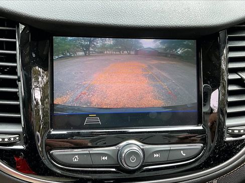 Used 2020 Chevrolet Trax LS image 13