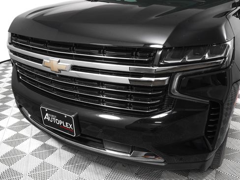 Used 2023 Chevrolet Tahoe LT w/ Luxury Package AWD/4WD image 30