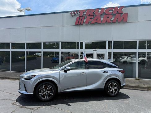 Used 2023 Lexus RX 350 Premium w/ Cold Area Package AWD/4WD image 2
