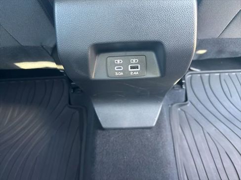 Used 2025 Subaru Crosstrek 2.0i Premium AWD/4WD image 14