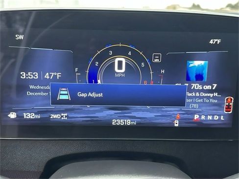 Used 2024 Chevrolet Traverse Z71 image 18