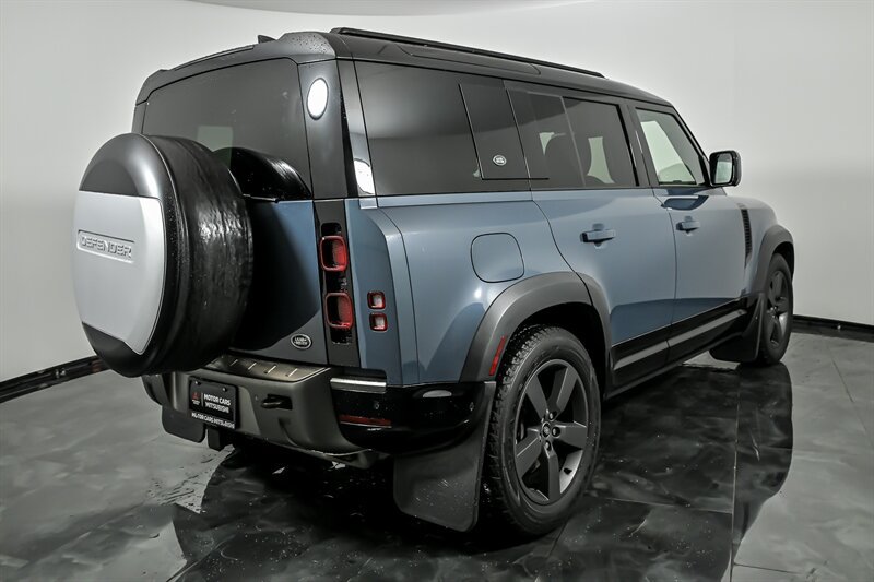 Used 2023 Land Rover Defender 110 X-Dynamic SE AWD/4WD image 8