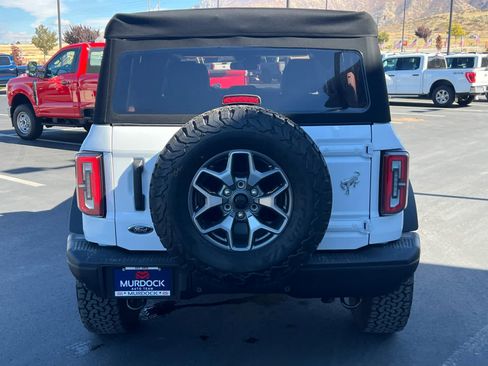 Certified 2023 Ford Bronco Badlands image 9