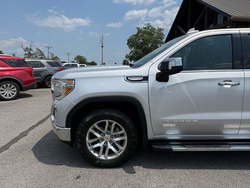 Used 2021 GMC Sierra 1500 SLT AWD/4WD image 36
