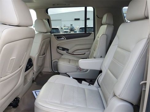 Used 2016 GMC Yukon XL Denali w/ Open Road Package image 25