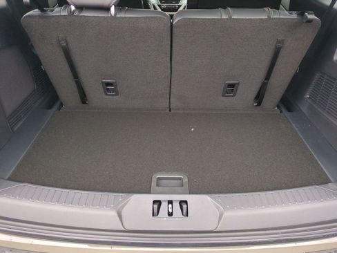 New 2026 Ford Explorer ST-Line AWD/4WD image 7