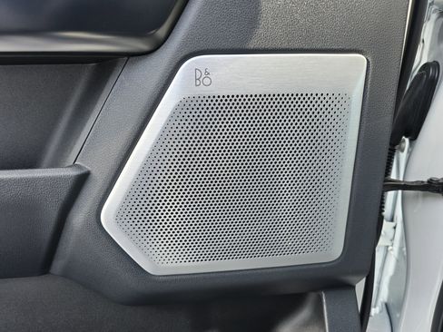 Used 2024 Ford F250 Platinum image 19