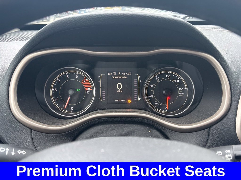 Used 2016 Jeep Cherokee 75th Anniversary AWD/4WD image 17