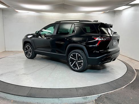 New 2026 Chevrolet Equinox RS w/ Convenience Package III image 3