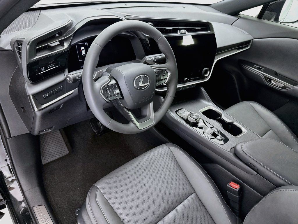 Used 2026 Lexus RZ 350e 2WD w/ Accessory Package (Z1) image 9