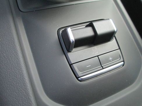 New 2026 GMC Sierra 1500 Denali AWD/4WD image 18