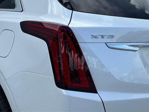 New 2026 Cadillac XT5 Premium Luxury image 15