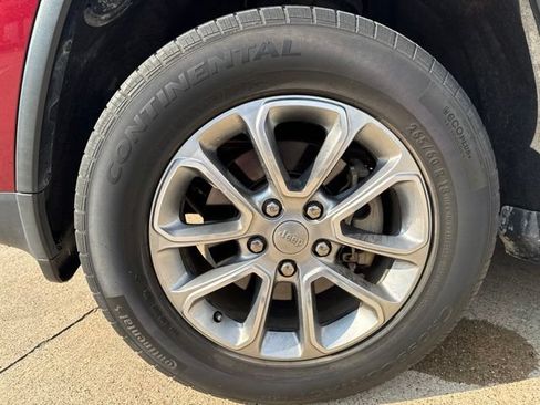 Used 2015 Jeep Grand Cherokee Limited RWD image 7