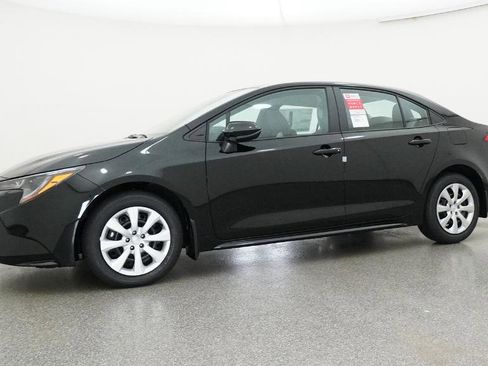 New 2026 Toyota Corolla LE image 8